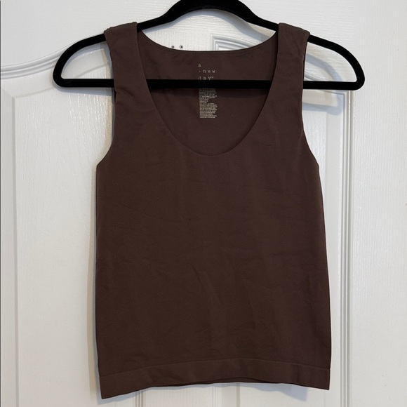 Target Tops - Classic Scoop Neck Tank Top - Brown